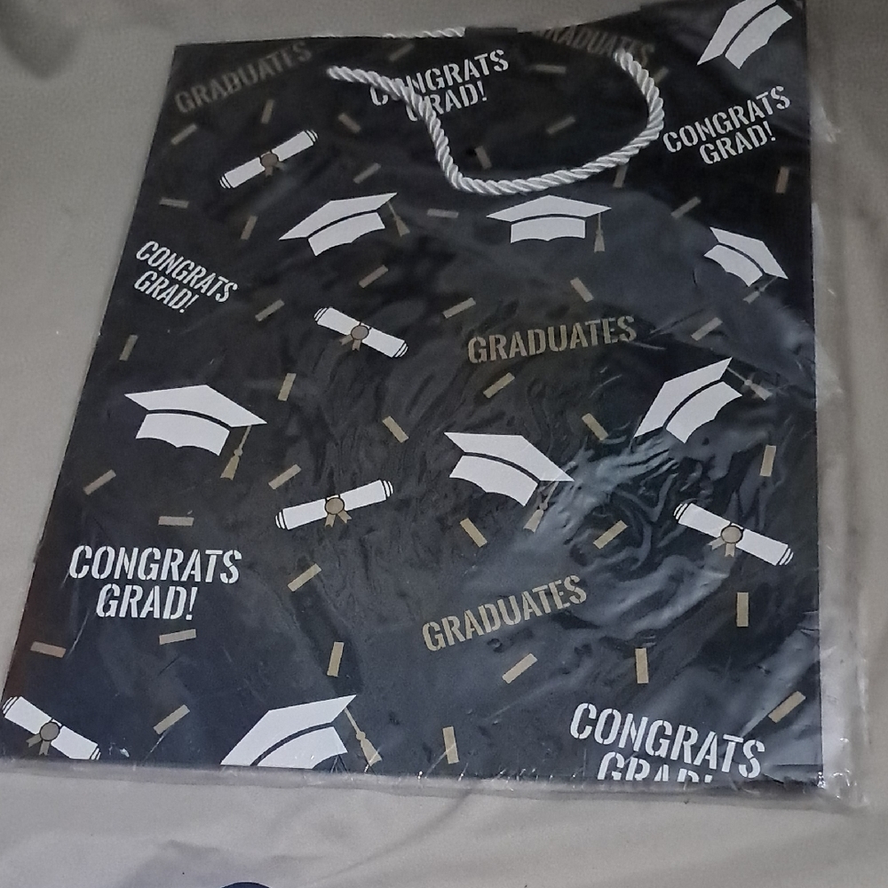 Elegant Graduation Gift Bag - Black and Gold